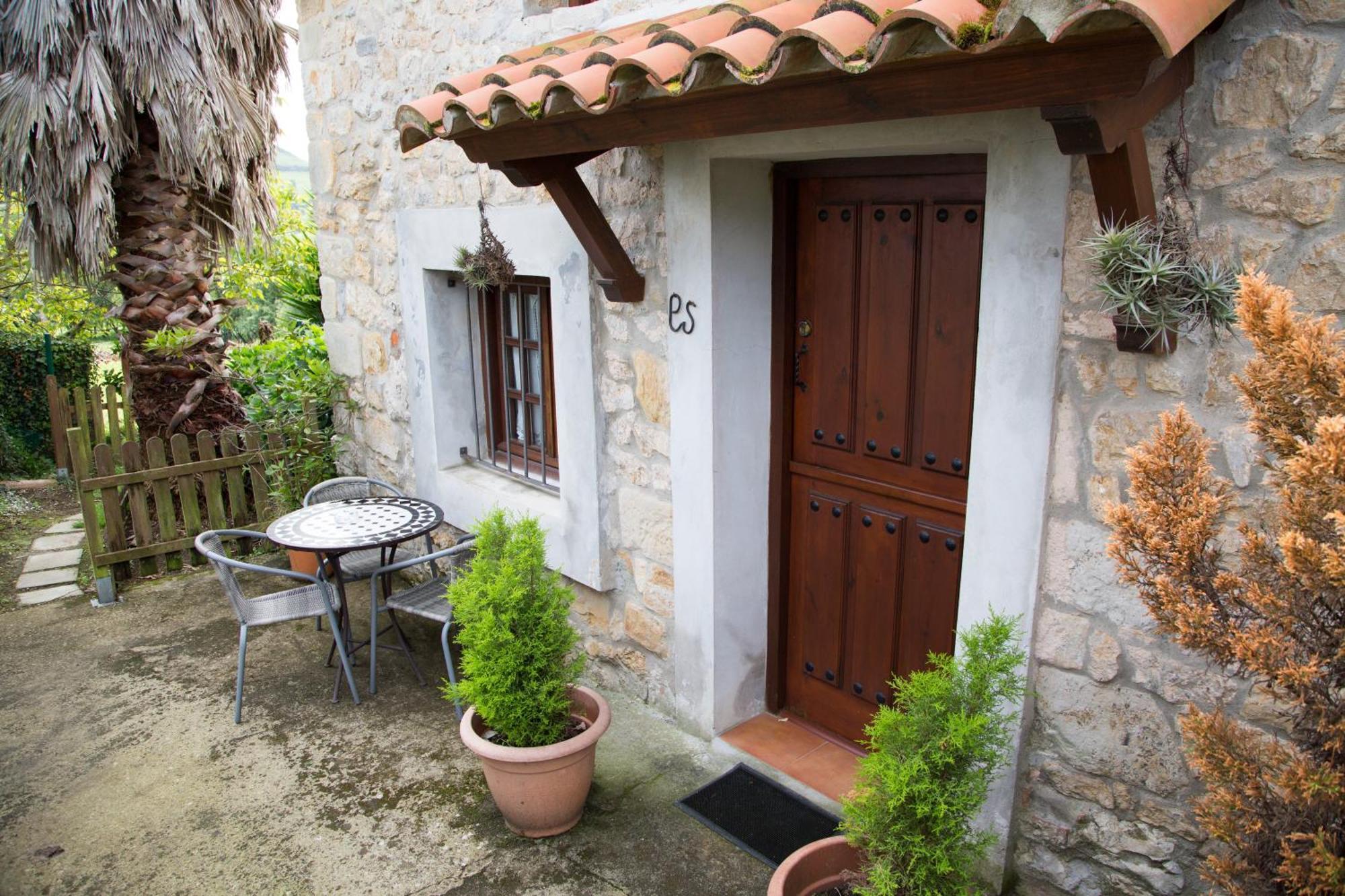 Viviendas Rurales Fuente Domingo Santillana del Mar Exterior photo